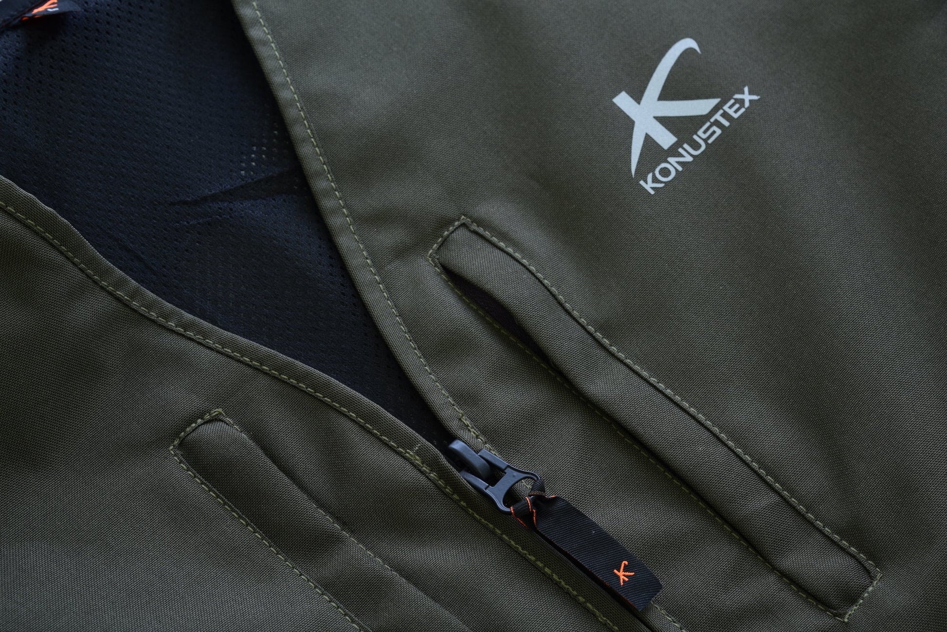 Gilet da caccia KONUSTEX NOTABLE verde #367 - OnTheRoad.shop - KONUSTEX